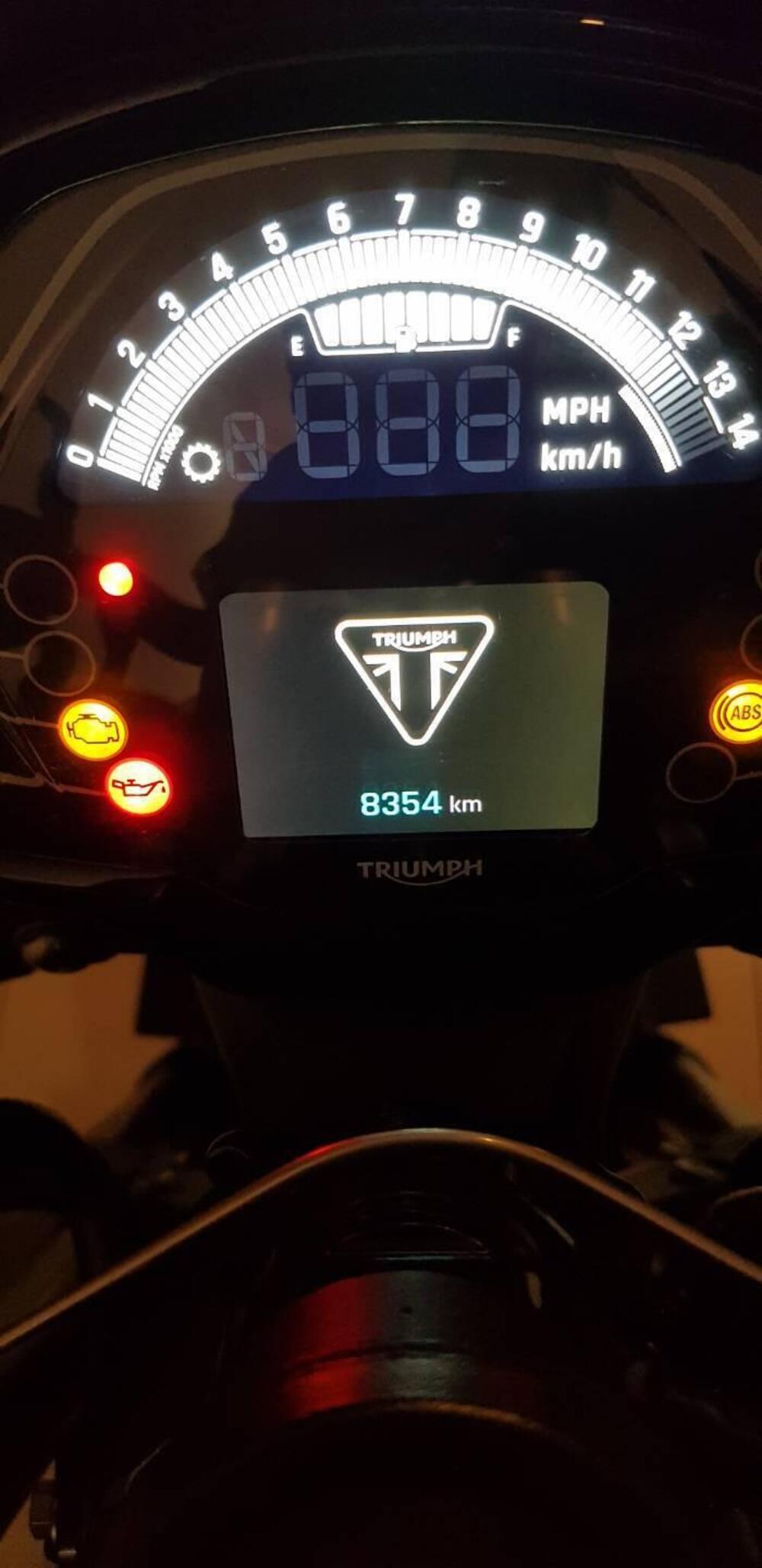 Triumph Street Triple 765 R (2023 - 26) (6)