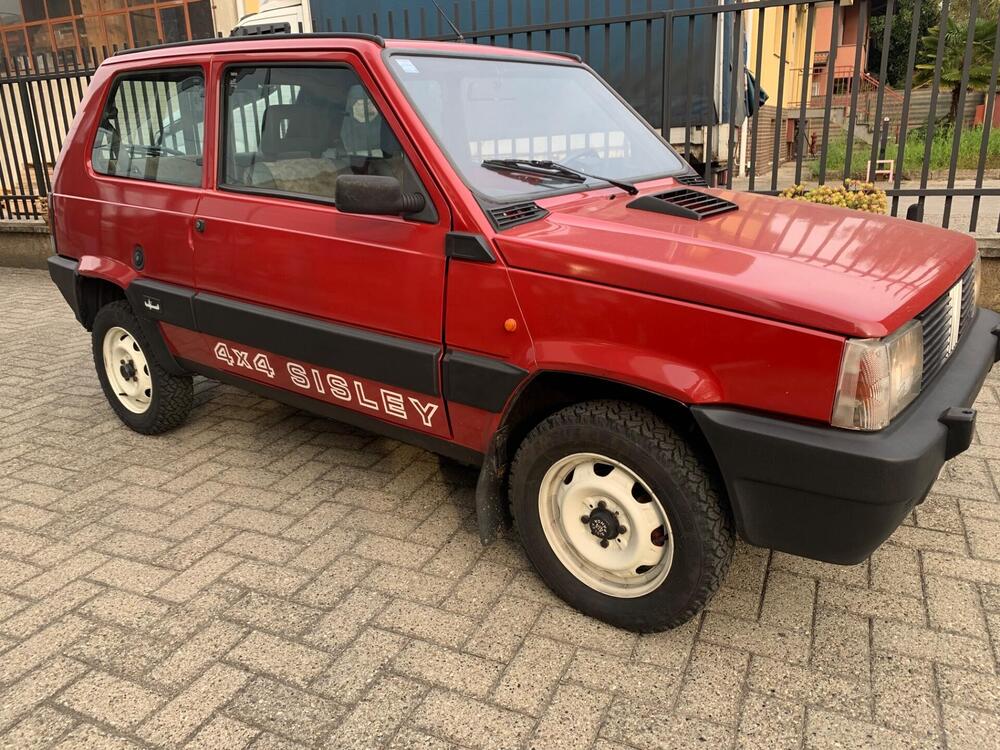 Fiat Panda 4x4 sisley  d'epoca a Milano (2)