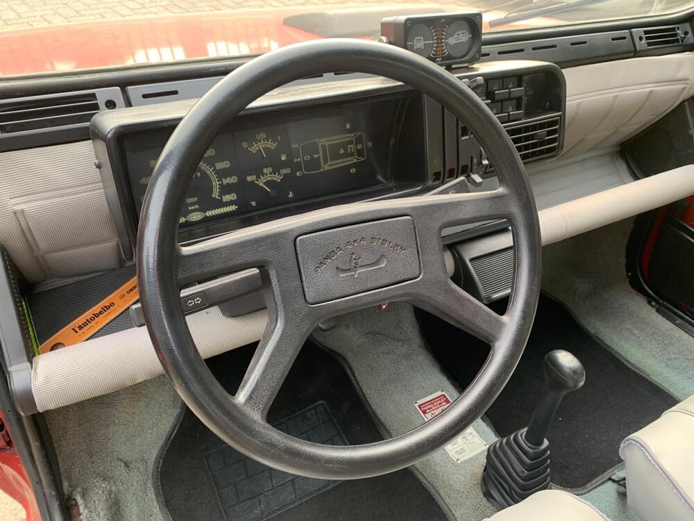 Fiat Panda 4x4 sisley  d'epoca a Milano (6)