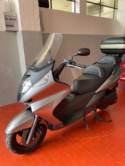 Honda Silver Wing 400 (2006 - 09) usata