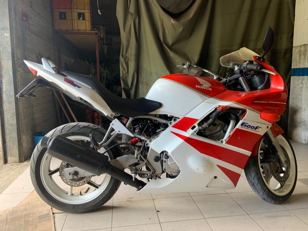 Honda CBR 600 F