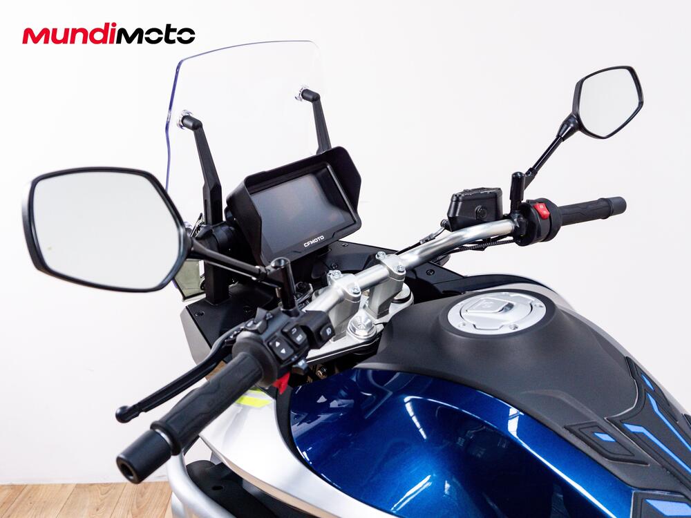 CFMOTO 800MT Explore (2023 - 26) (11)