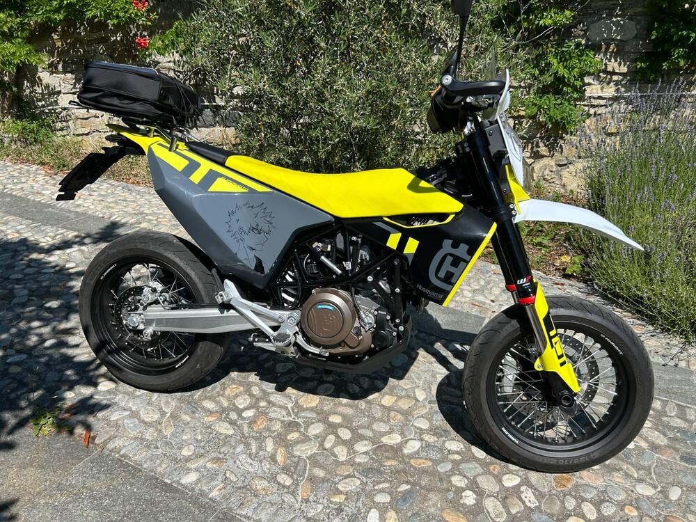 Husqvarna 701 Supermoto (2023 - 25) (8)