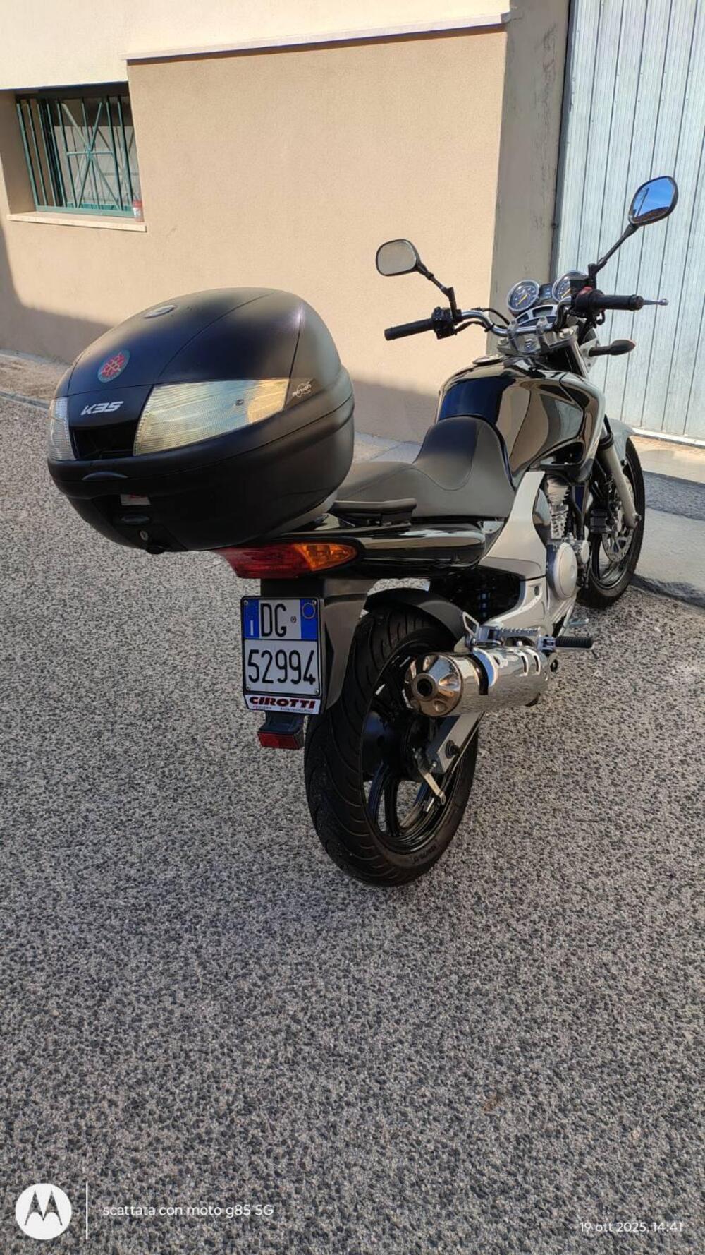 Yamaha YBR 250 (2006 - 13) (7)