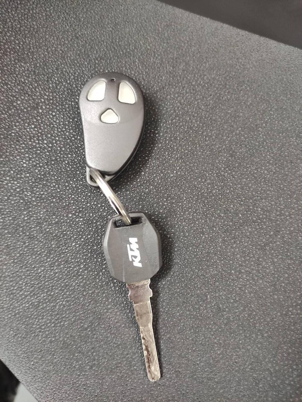 KTM 890 Adventure L (2022) (5)