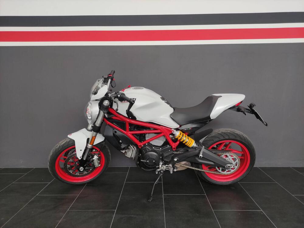Ducati Monster 797 Plus (2019) (2)