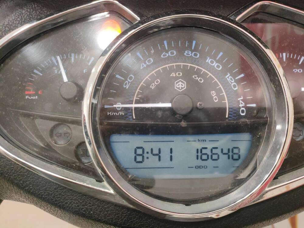 Piaggio Medley 150 ABS (2016 - 19) (9)