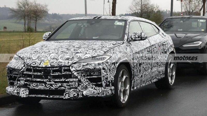 Lamborghini sta per fare uscire un SUV che sfida Ferrari: 1.000 CV e un motore ibrido invidiabile