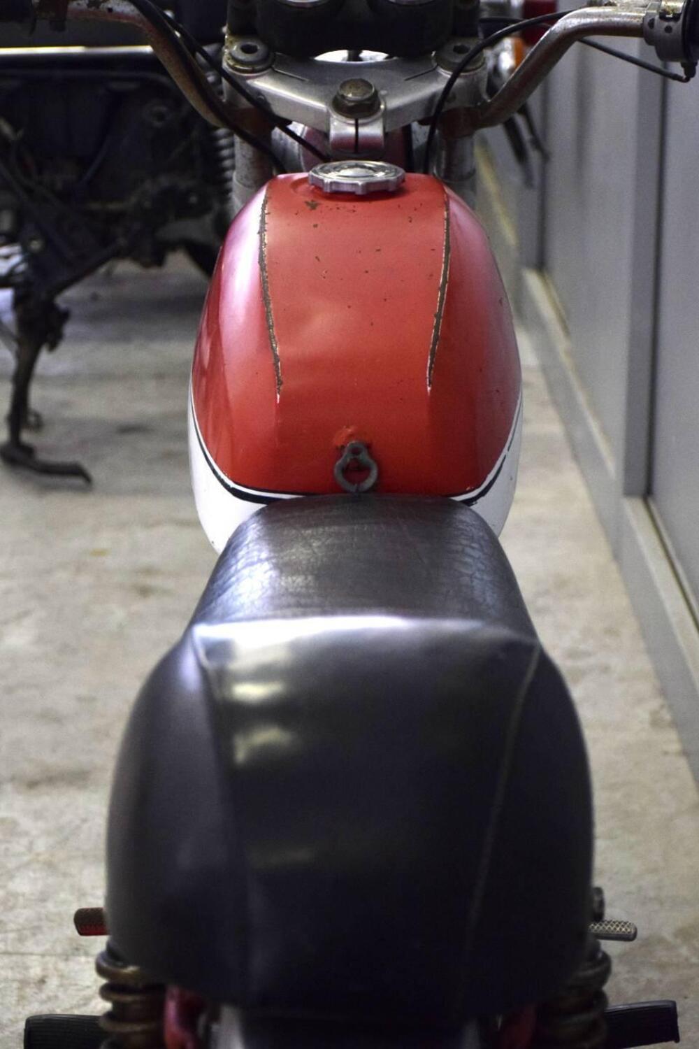 Moto Morini Corsaro 125 SS (8)