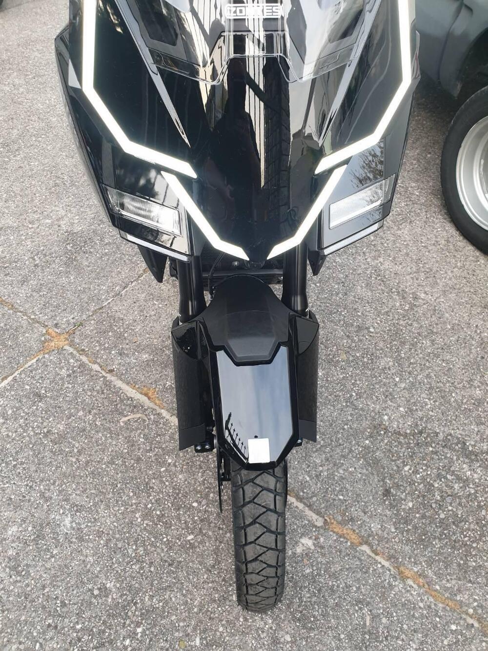 Zontes ZT703-F (2025 - 26) (3)