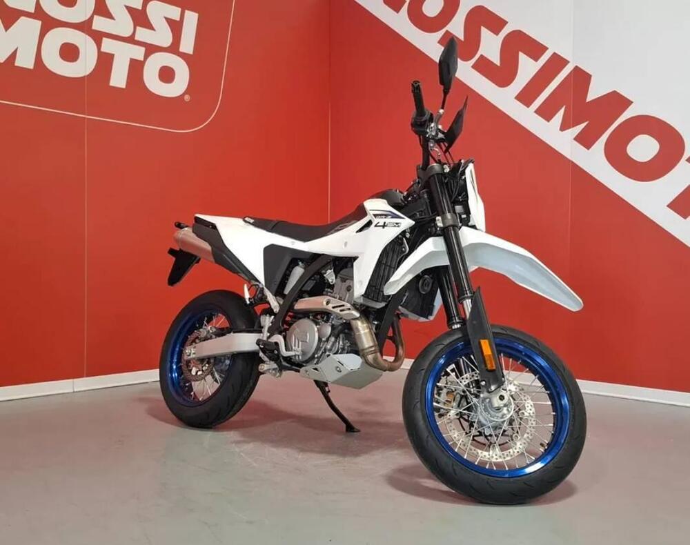 Suzuki DR-Z4S (2025 - 26)