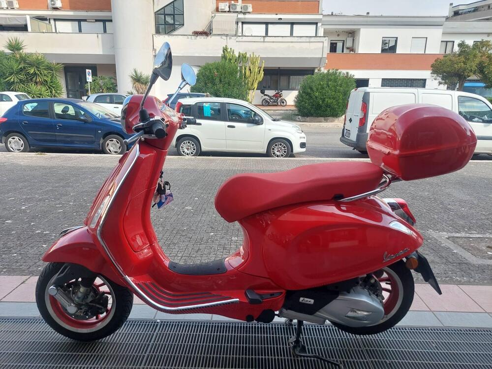 Vespa Primavera 125 RED (2021 - 24) (2)