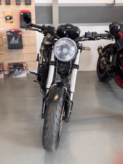 Ducati Monster 695 (2006 - 08) usata