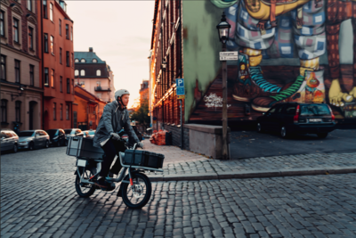 Due ruote sono meglio di quattro: la vera rivoluzione della mobilit&agrave; sono le e-bike