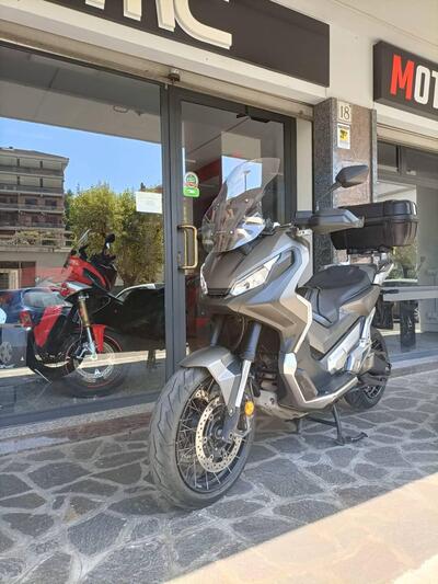 Honda X-ADV 750 (2018 - 20) usata