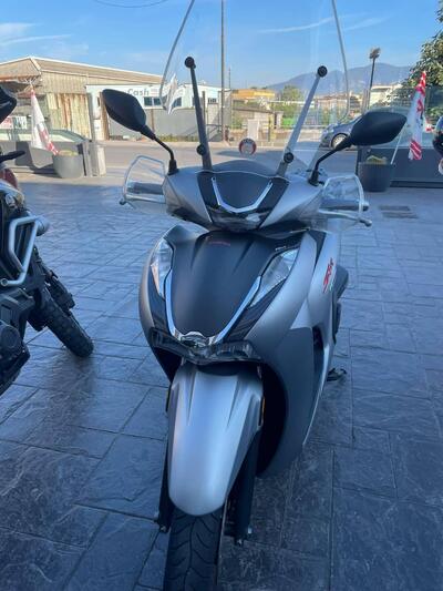 Honda SH 350 (2021 - 24) usata