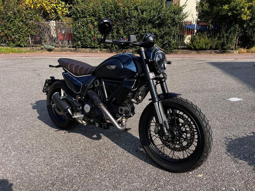 Ducati Scrambler 800 Nightshift (2023 - 24)