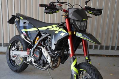 Fantic Motor XMF 125 Competition (2025) nuova