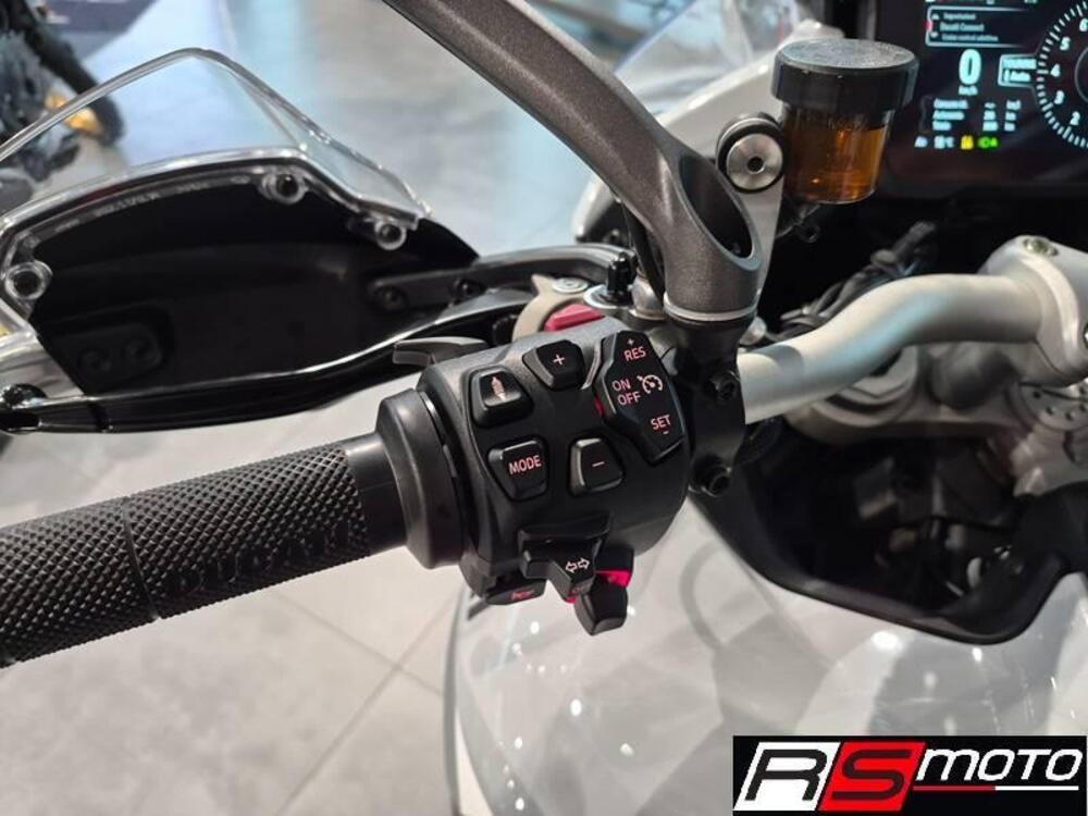 Ducati Multistrada V4 S (2021 - 24) (4)