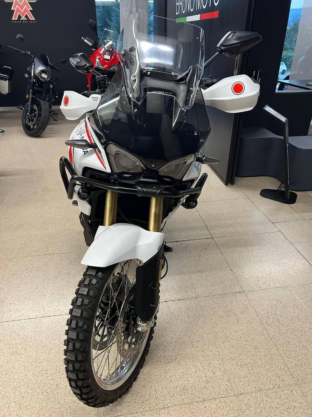 MV Agusta LXP Orioli (2024 - 26) (3)