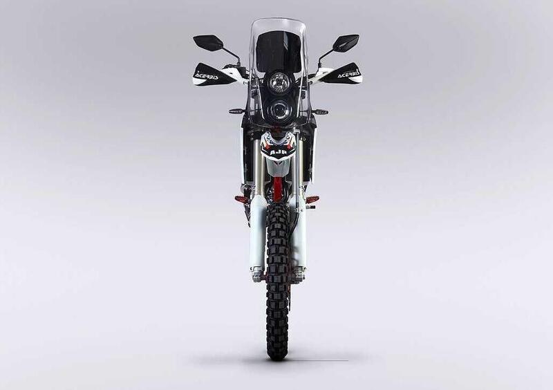 AJP PR7 650 Adventure PR7 650 Adventure (2025) (3)