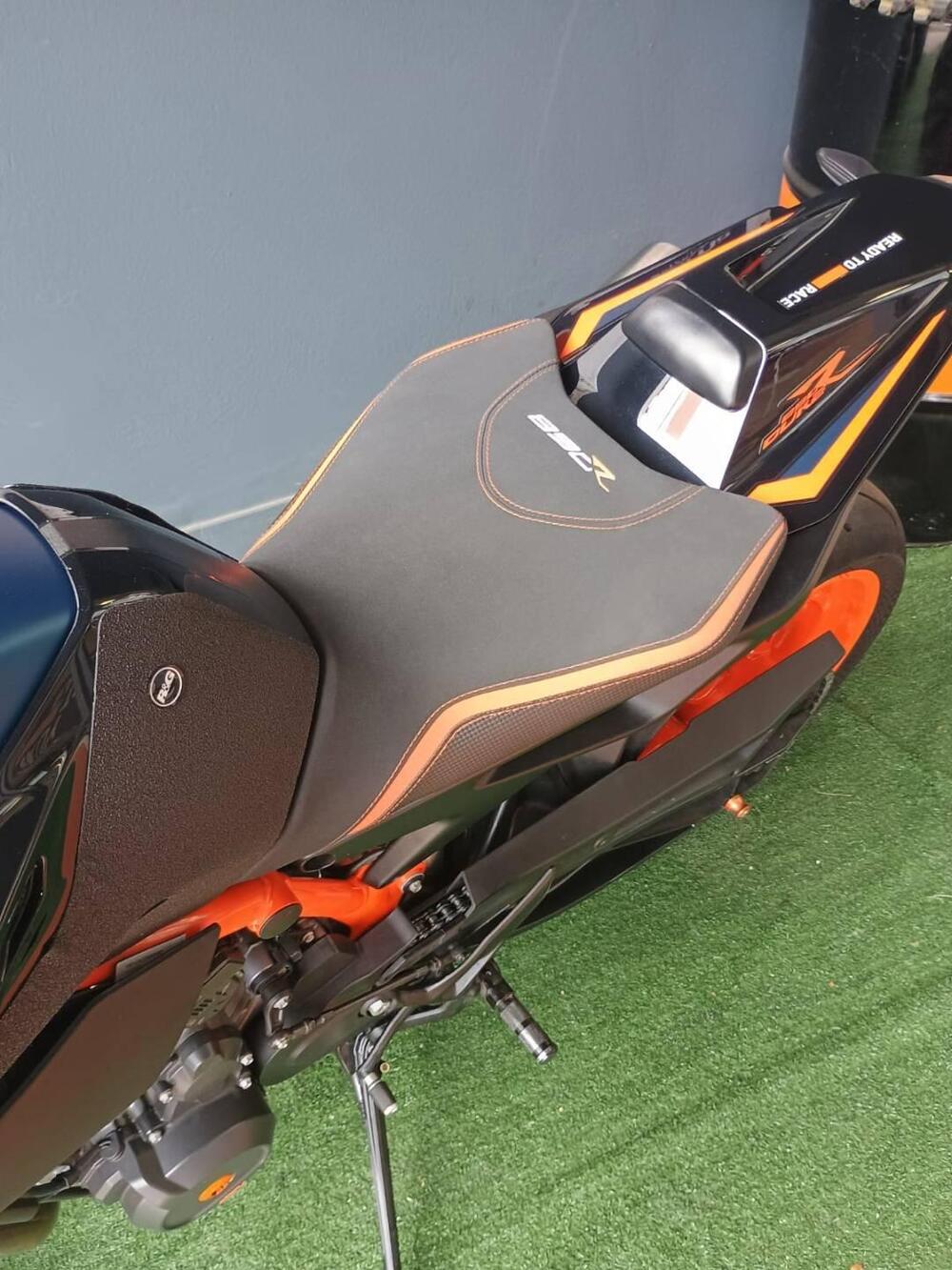 KTM 890 Duke R (2022 - 23) (15)