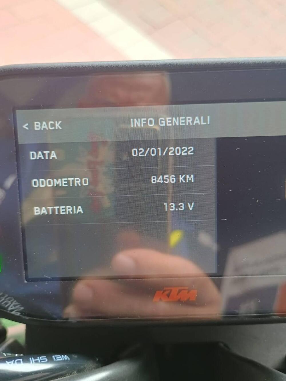 KTM 890 Duke R (2022 - 23) (19)
