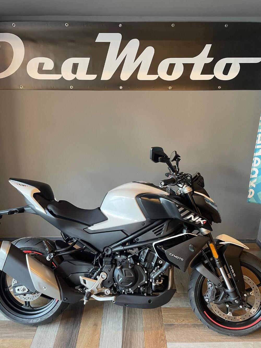 CFMOTO 450NK (2023 - 26) (2)