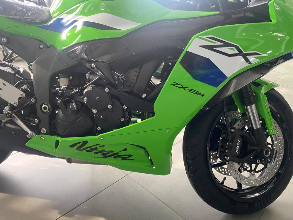 Kawasaki Ninja 636 ZX-6R (2024 - 26) (6)