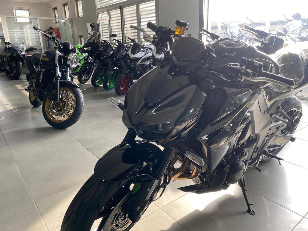 Kawasaki Z 1100 (2026) (6)