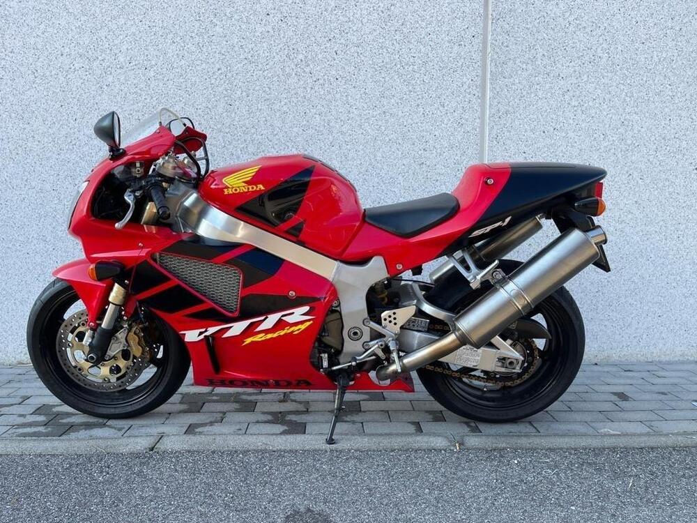Honda VTR SP1 (2)