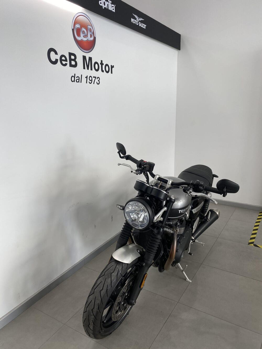 Triumph Speed Twin 1200 (2021 - 24) (5)