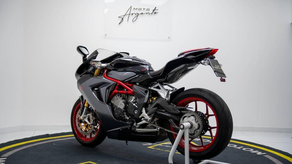 MV Agusta F3 675 (2011 - 15) (2)