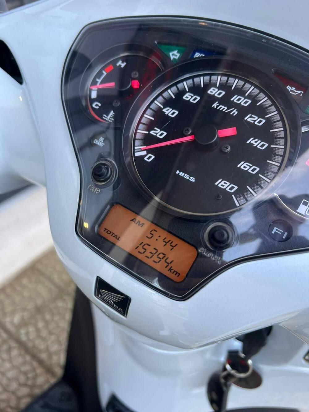 Honda SH 300 i (2006 - 10) (5)