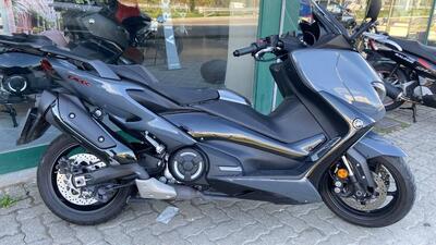 Yamaha T-Max 560 Tech Max (2021) usata