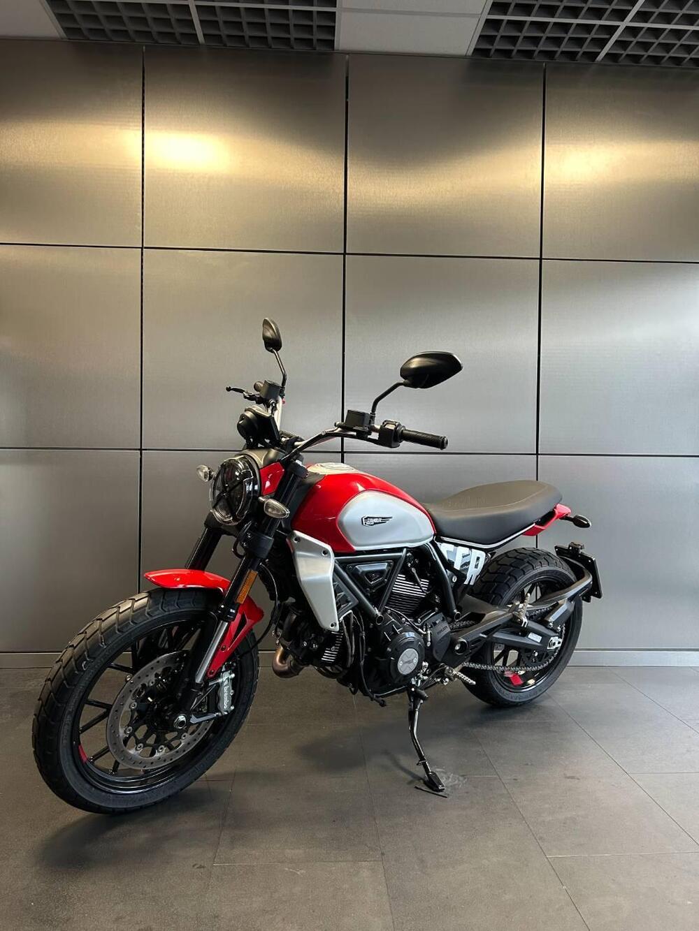 Ducati Scrambler 800 Icon (2023 - 24) (3)