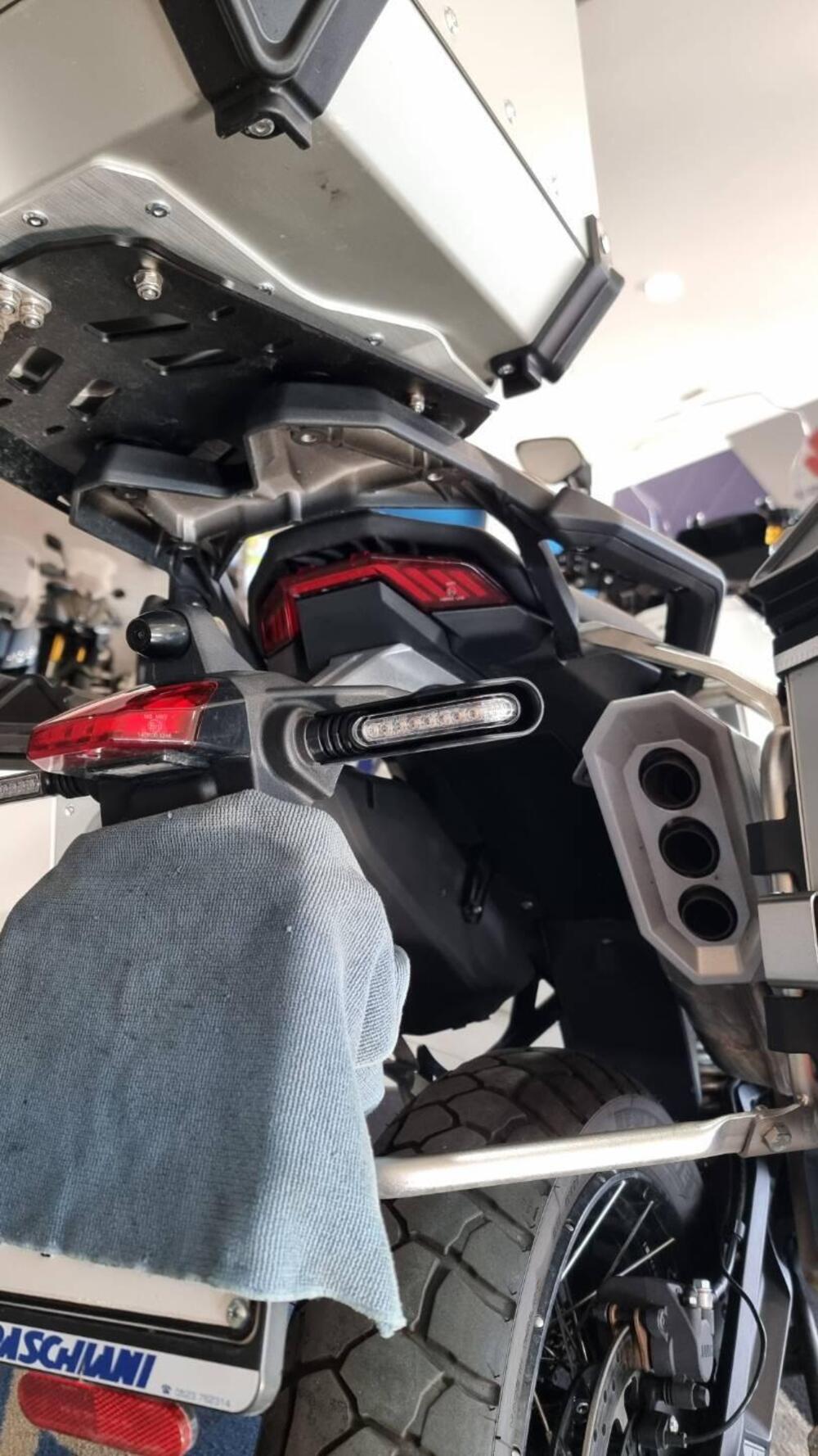 Zontes ZT703-F (2025 - 26) (3)