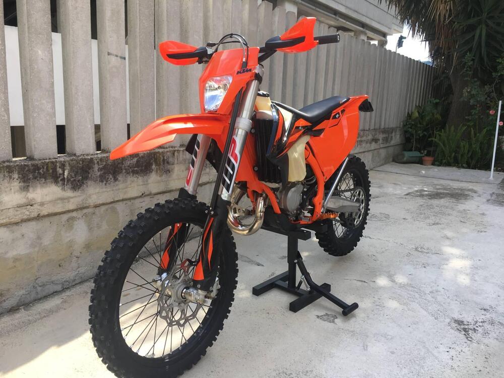 KTM 125 XC-W (2019) (7)