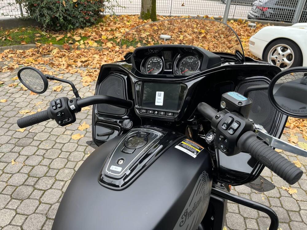 Indian Challenger 1768 Dark Horse (2021 - 25) (11)