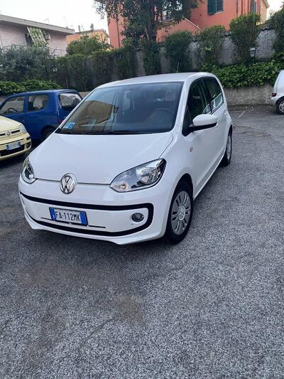 Volkswagen up! 5p. move up! del 2015 usata a Roma