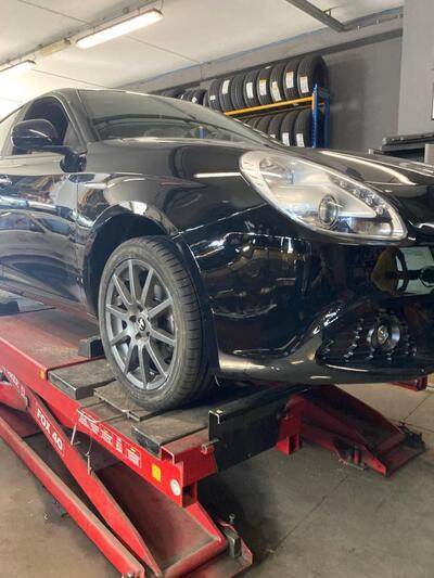 Alfa Romeo Giulietta 1.4 Turbo Distinctive Gpl 120cv del 2013 usata a Barberino Val d&#039;Elsa