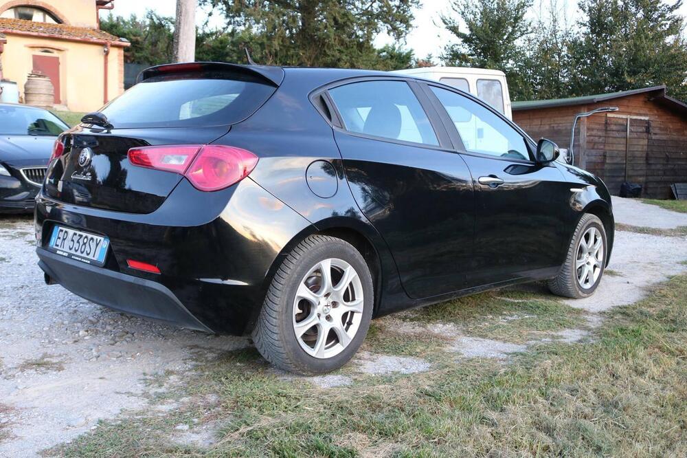 Alfa Romeo Giulietta usata a Firenze (7)