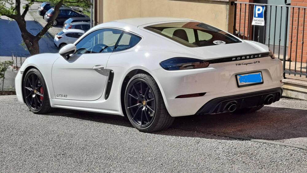 Porsche 718 Cayman  usata a Rep. San Marino (3)