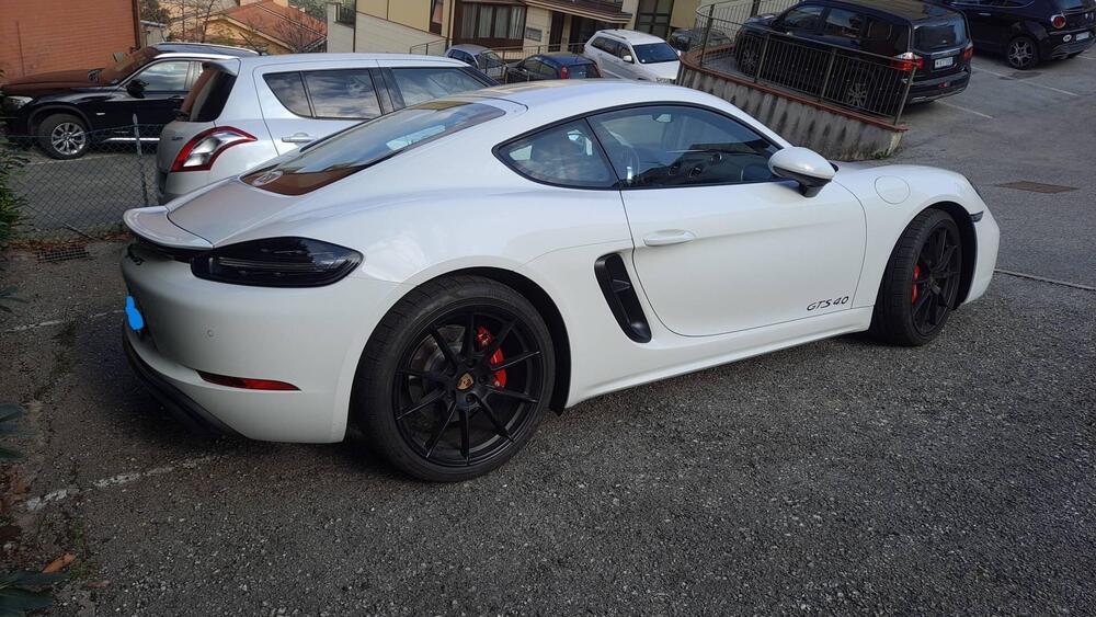 Porsche 718 Cayman  usata a Rep. San Marino (4)