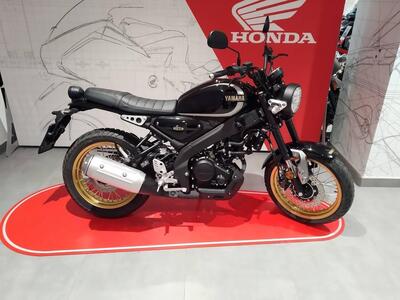 Yamaha XSR 125 (2025) usata