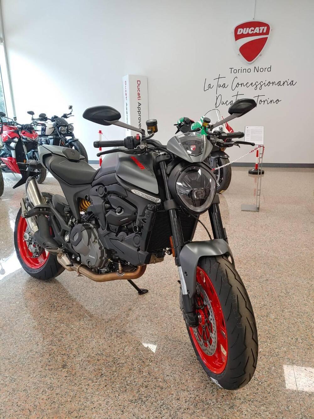 Ducati Monster 937 + (2021 - 25) (2)