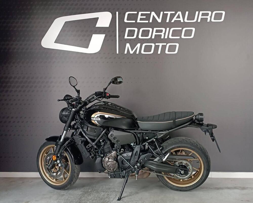 Yamaha XSR 700 (2022 - 26) (2)