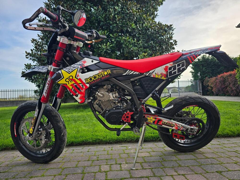 Fantic Motor Motard 125 Competition 4t (2020) (6)