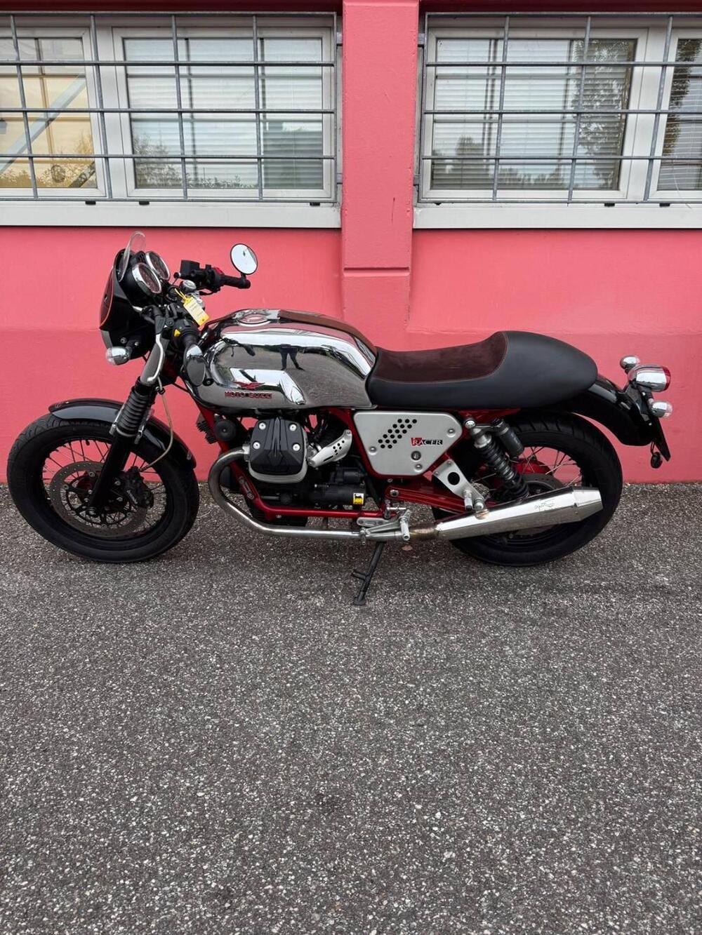 Moto Guzzi V7 Racer (2012 - 14) (5)