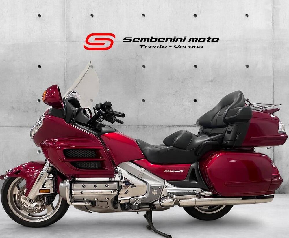 Honda GL 1800 Gold Wing (2007 - 11) (2)